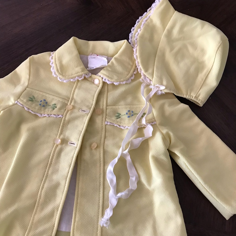Vintage girls 18m yellow cardigan and bonnet